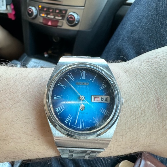 Meet your Posher, Riley - Picture 5 of 7